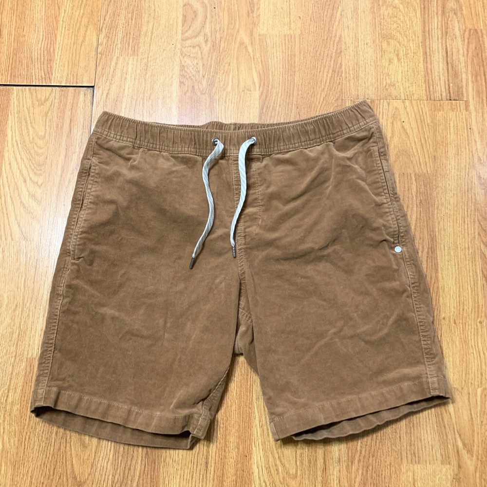Vuori Optimist Shorts Men’s Size Large Brow Corduroy Stretch